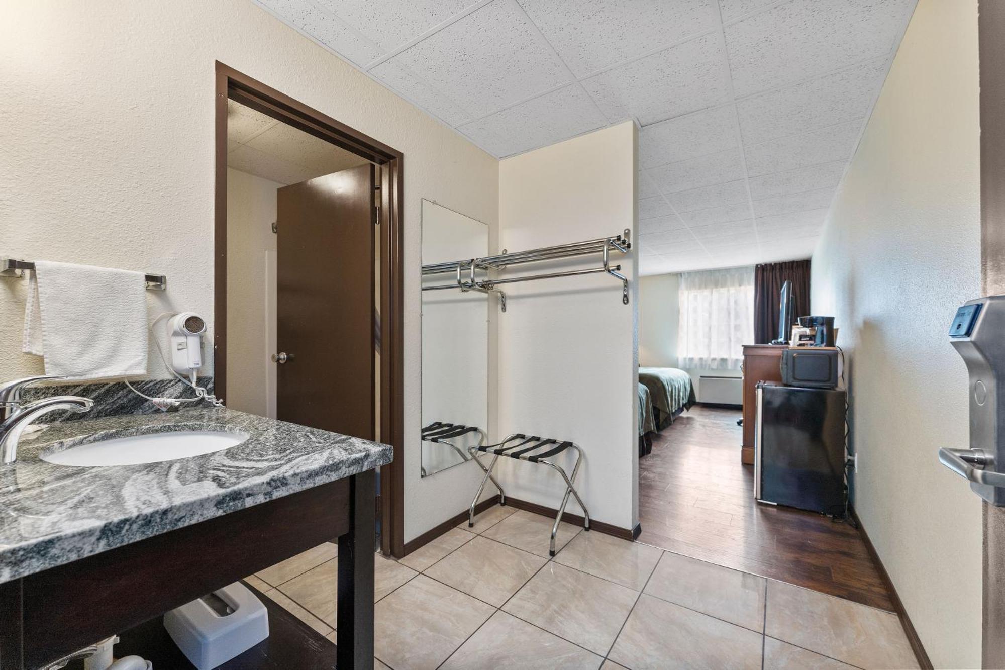 Quality Inn & Suites Okanogan - Omak Luaran gambar