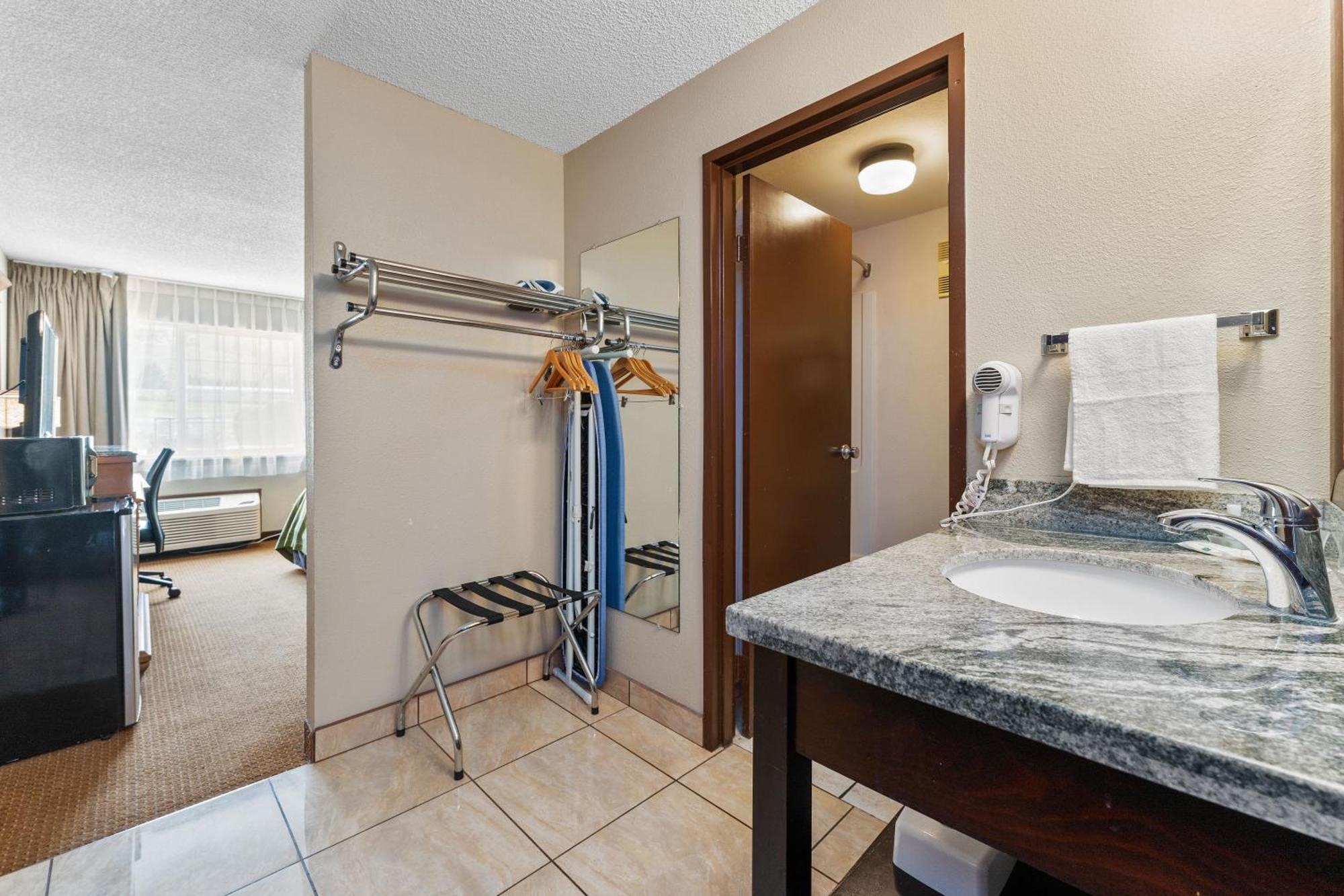 Quality Inn & Suites Okanogan - Omak Luaran gambar